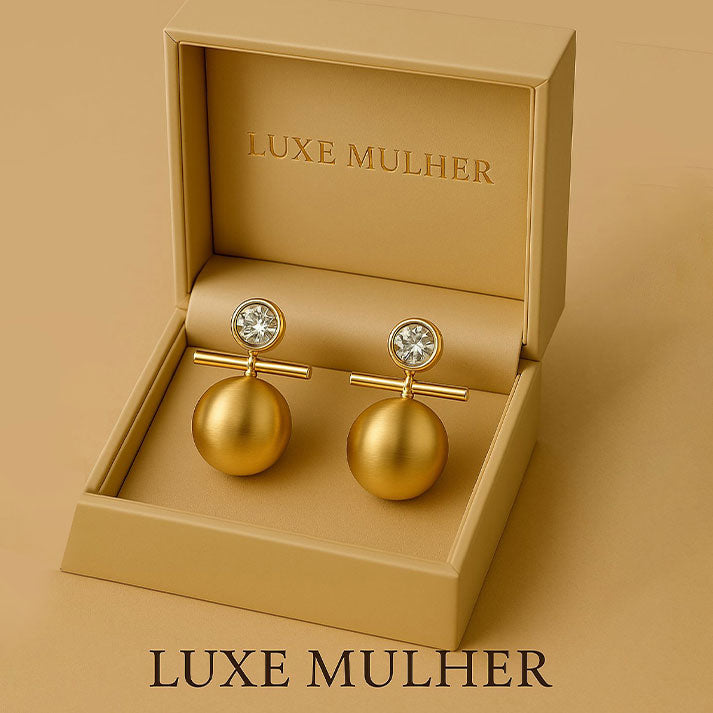 Luxe Mulher Gold Ball Drop Earrings – Elegant Statement Jewelry for Women