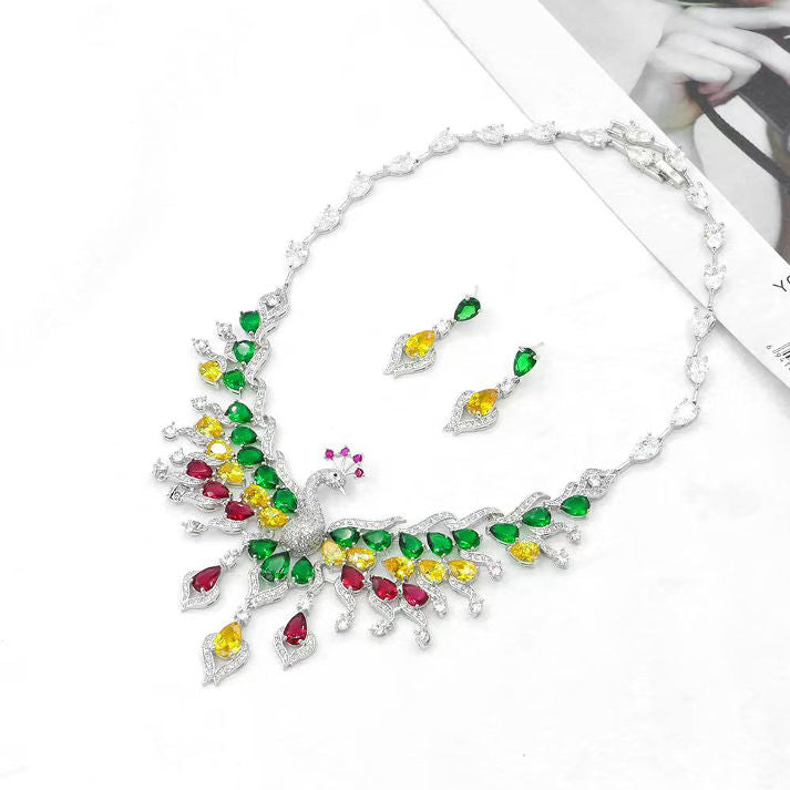 Exquisite Peacock Design Necklace & Earrings | Luxe Mulher