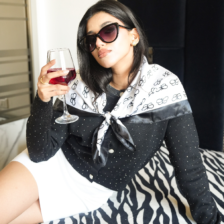 Midnight Sparkle Luxe Cardigan by Label Luxe Mulher