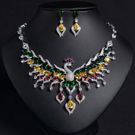 Exquisite Peacock Design Necklace & Earrings | Luxe Mulher