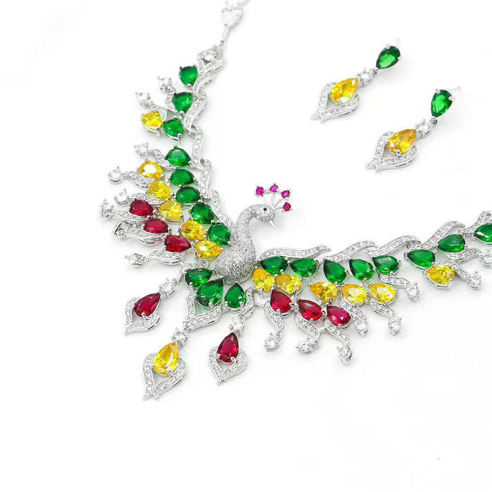 Exquisite Peacock Design Necklace & Earrings | Luxe Mulher