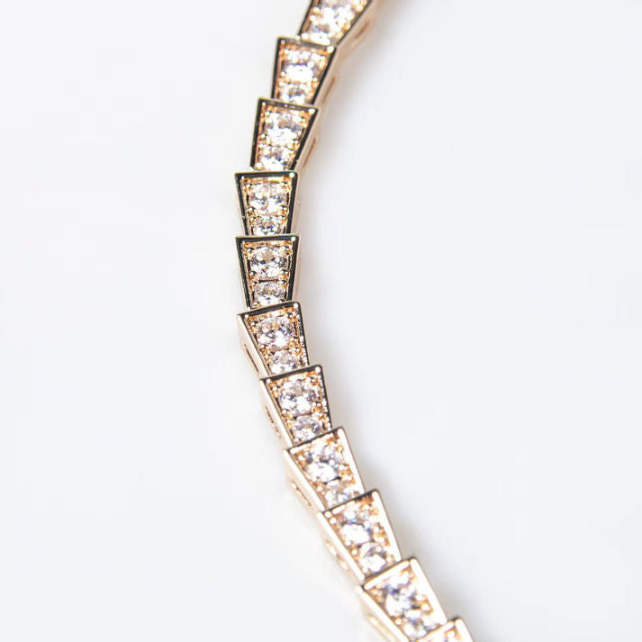 Golden Geometric Necklace & Earrings Set | Luxe Mulher