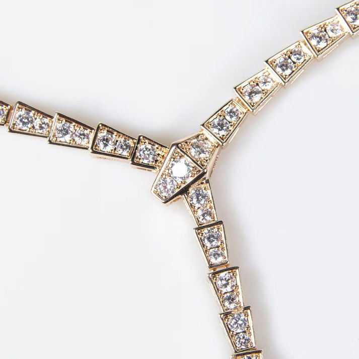 Golden Geometric Necklace & Earrings Set | Luxe Mulher