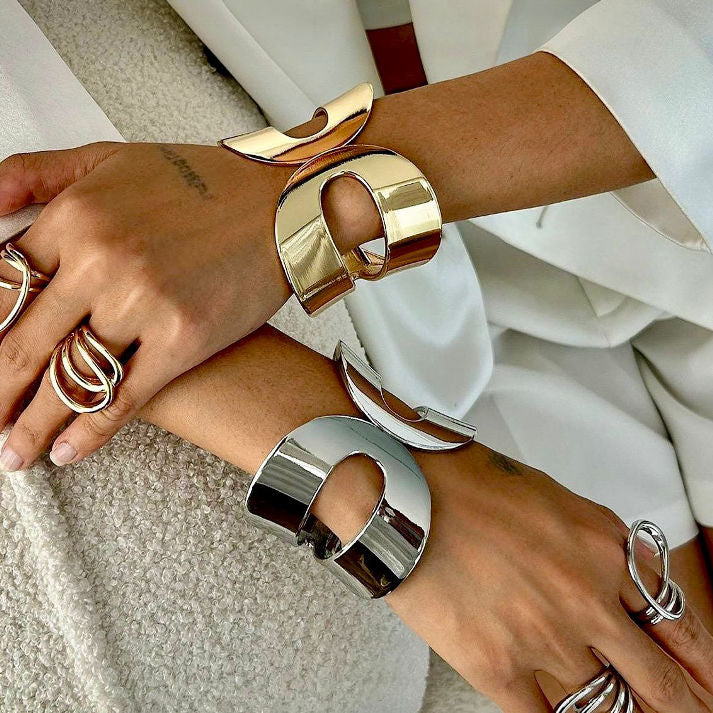 Luxury Golden/Silver Geometric Statement Cuff Bracelet | Luxe Mulher