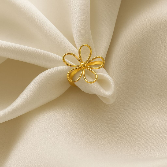 Minimal Gold Flower Ring – Elegant Women’s Jewelry