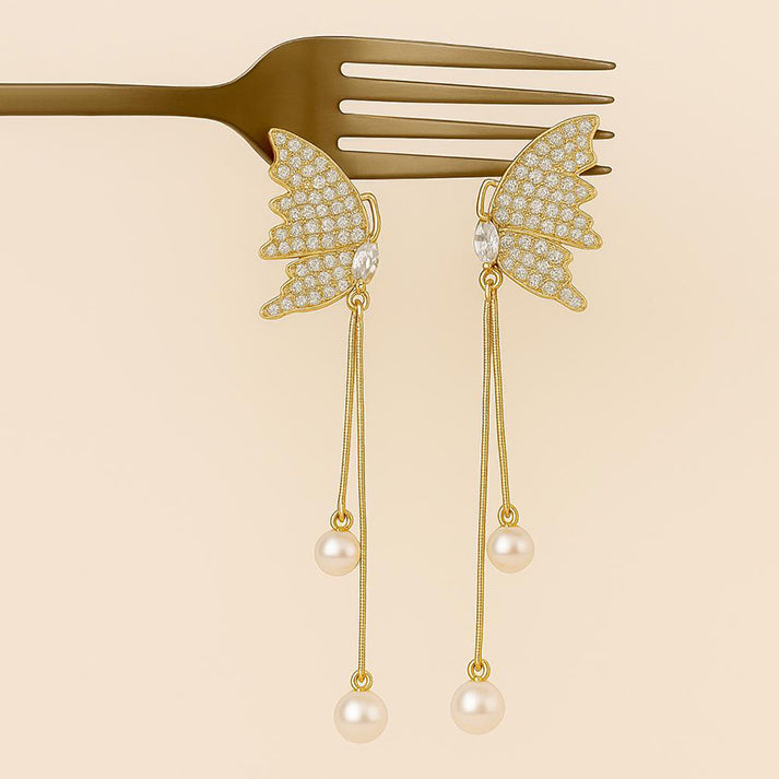 Butterfly Pearl Drop Earrings – Luxe Gold Sparkle Design