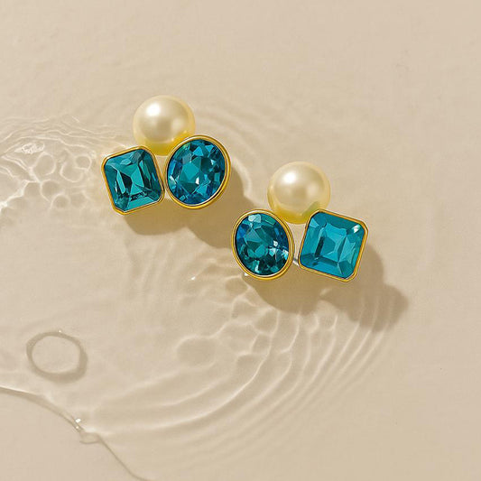 Elegant Butterfly Pearl Earrings – Luxe Mulher Jewelry